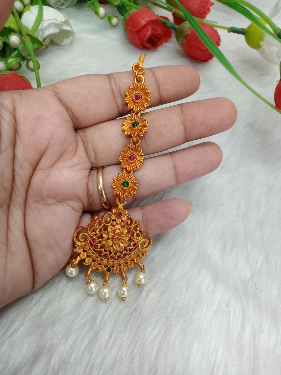 Shivay Creative Arts Premium Quality Temple Jewlery MaangTikka ...