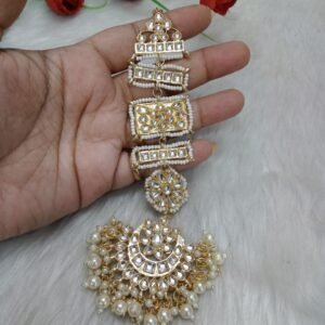 Maang Tikka – Light Golden Polish Celebrity Choice Maang Tikka SCA35060