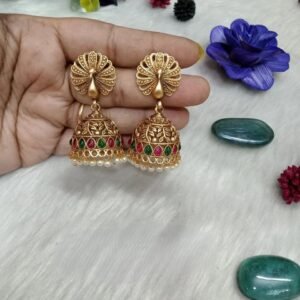 Studs / Jhumka