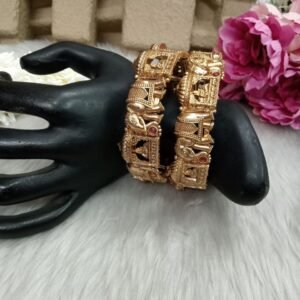Rajwadi Kada / Bangle