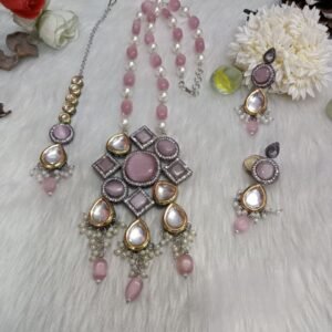 Monalisa Necklace - Kundan Black Metallic long Necklace