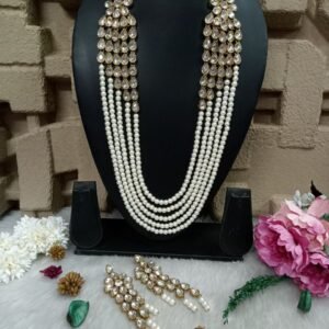 Necklace - Antique Color Cream Crystal Glass Stone Necklace