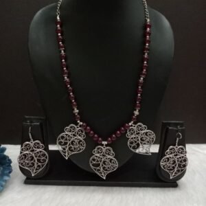 Necklace : Brass Silver Oxidized Brown Color Glass Beads Long Necklace