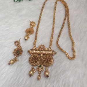 Chain Pendent - Gold Plated Copper Rajwadi Chain Pendent Set SCA11671