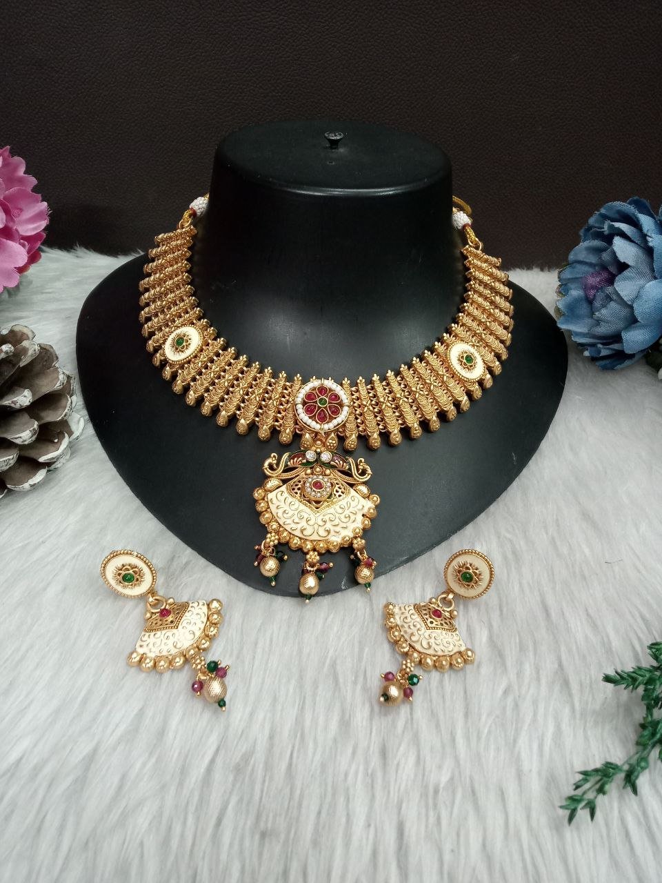 Necklace – Gold Plated Rajwadi Copper Necklace SCA225060