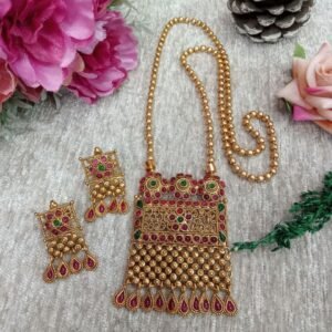 Chain Pendent - Gold Plated Copper Rajwadi Chain Pendent Set SCARPC52