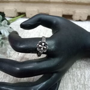 Oxidized Rings - Brass Silver Oxidized Size Adjustable Small Ring SCAOR76