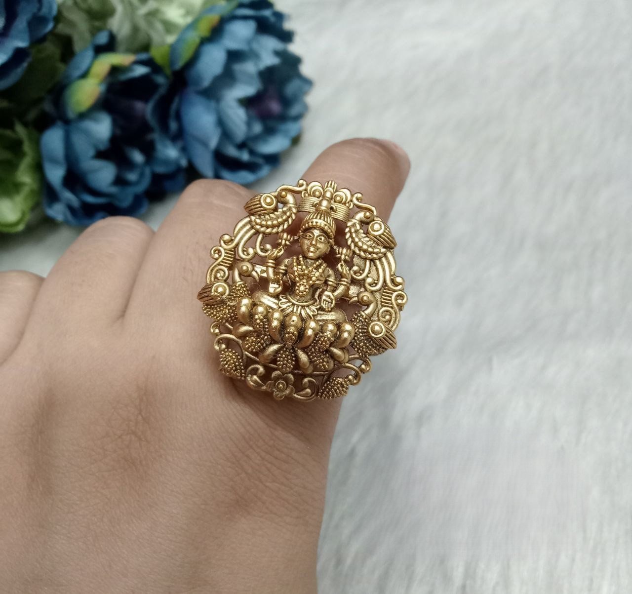 Rajwadi Rings – Gold-Plated Copper Rajwadi Polish Laxmi Mata Rings SCARR25