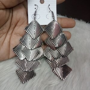 Earrings - Black Metallic Western Long Earrings SCABME4